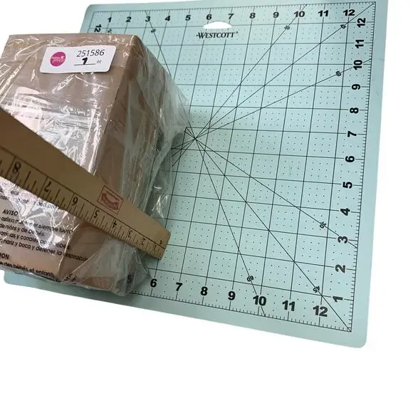 Ne'Qwa Art Peace Cardinal With Black and White Border Ornament Season Of Peace 4 - Picture 10 of 10